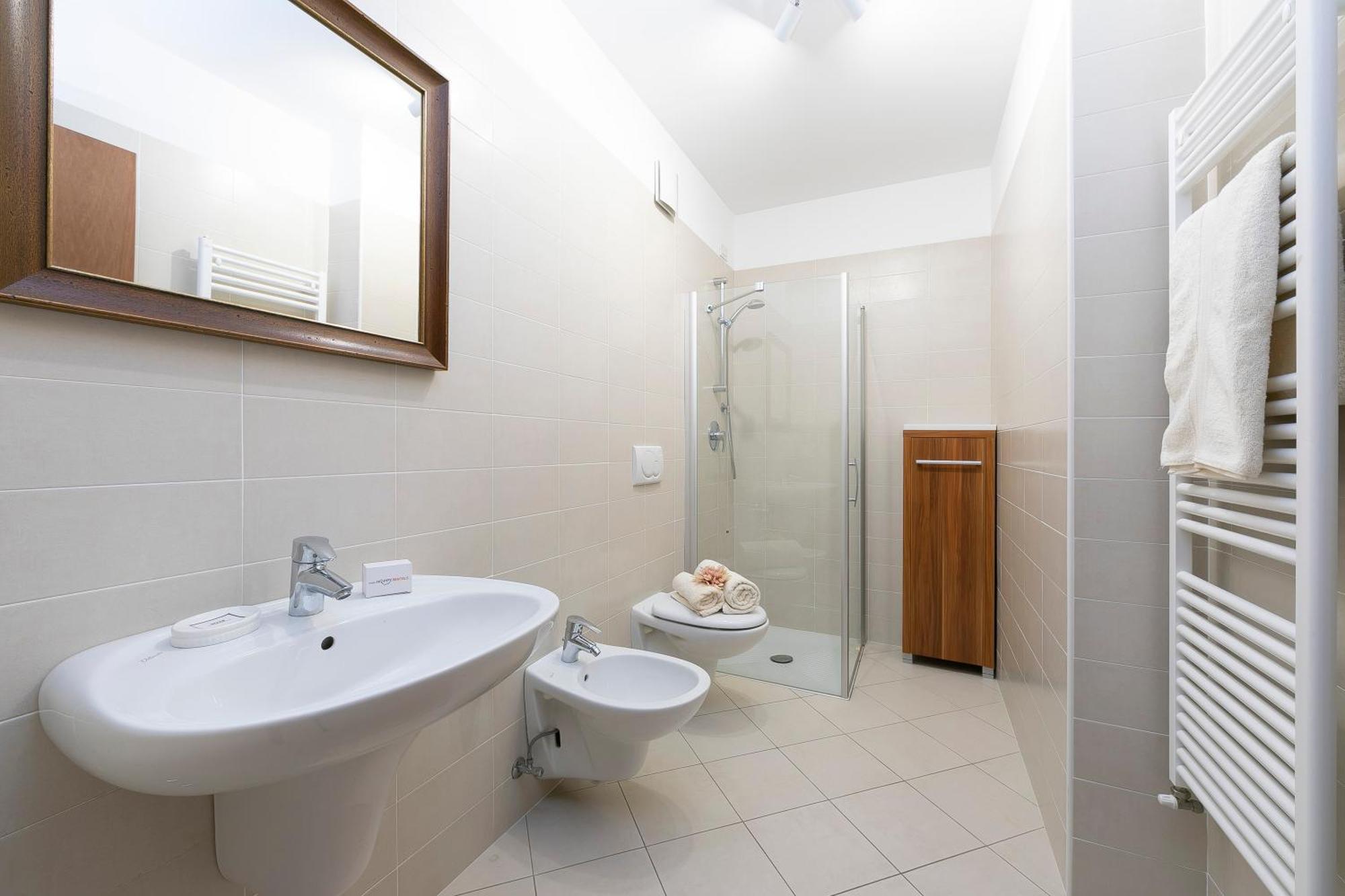 Casa Margherita Few Minutes From Lake - Happy Rentals Riva del Garda Eksteriør billede
